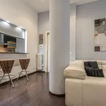 Rent 5 bedroom apartment of 80 m² in Rome