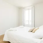 Rent 1 bedroom apartment of 70 m² in madrid