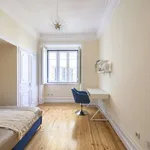 Rent a room in lisbon