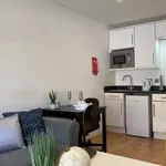 Rent 1 bedroom apartment in Yorkshire And The Humber