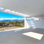 Rent 3 bedroom house of 256 m² in Guadalmina Alta