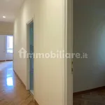 Affitto 5 camera appartamento di 172 m² in Rome