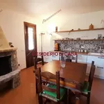 Affitto 7 camera casa di 200 m² in Cefalù