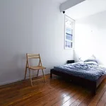 Rent 4 bedroom apartment in Williamsburg