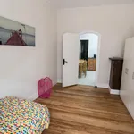 Rent 4 bedroom apartment in Bilbao