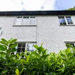 Rent 3 bedroom house in Pentyrch