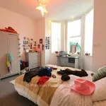 Rent 8 bedroom house in Yorkshire And The Humber