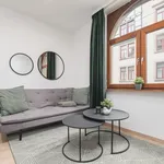 Rent 1 bedroom apartment of 50 m² in Stuttgart