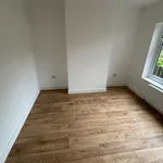 Rent 3 bedroom flat in Yorkshire And The Humber