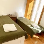 Rent 2 bedroom apartment of 80 m² in lisbon