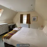 Rent 4 bedroom flat in Scotland