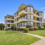 Rent 3 bedroom apartment in Port Macquarie