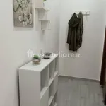 Affitto 1 camera appartamento di 44 m² in Naples