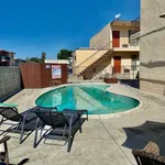 Rent 1 bedroom apartment of 51 m² in Los Angeles