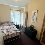 Rent 2 bedroom house in doncaster