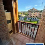 Alquilo 3 dormitorio apartamento de 90 m² en Oviedo