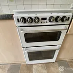 Rent 4 bedroom flat in Edinburgh