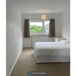 Rent 3 bedroom apartment in Yorkshire And The Humber