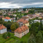 Pronajměte si 3 ložnic/e byt o rozloze 93 m² v Horšovský Týn