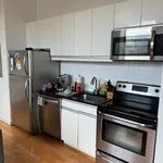 Rent 3 bedroom apartment in Williamsburg