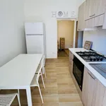 Rent 1 bedroom apartment of 52 m² in Taranto