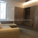 Affitto 2 camera appartamento di 55 m² in Catania