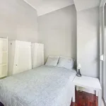 Rent a room in lisbon