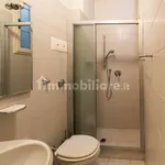 Rent 5 bedroom apartment of 257 m² in Florence