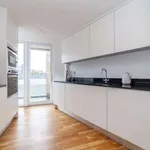 Rent 3 bedroom flat of 93 m² in london