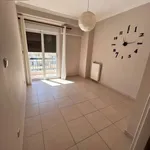 Rent 1 bedroom apartment of 50 m² in  Πάτρα