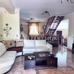 Rent 6 bedroom house of 400 m² in Varkiza Vari