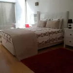 Rent 4 bedroom apartment of 227 m² in Oeiras