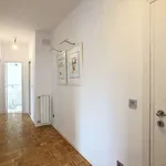 Rent 4 bedroom apartment in Madrid