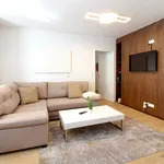 Rent 1 bedroom apartment of 667 m² in Vienna