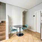 Rent 3 bedroom apartment in Chicago