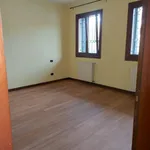 Rent 3 bedroom apartment of 100 m² in Piove di Sacco