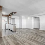 3 bedroom apartment of 430 sq. ft in Gatineau