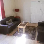 Rent 6 bedroom house in Wales