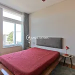 Rent 3 bedroom apartment of 122 m² in Porto