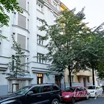 Pronajměte si 2 ložnic/e byt o rozloze 67 m² v Prague