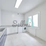 Alquilo 4 dormitorio apartamento de 124 m² en Oviedo