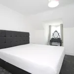 Rent 4 bedroom apartment in West Midlands