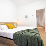 Rent 7 bedroom apartment in Valencia