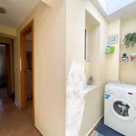 Alquilo 4 dormitorio casa de 66 m² en Valencia