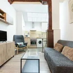 Rent 2 bedroom apartment of 40 m² in Madrid