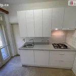 Pronajměte si 5 ložnic/e byt o rozloze 107 m² v Luhačovice