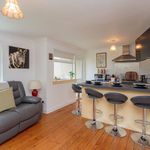 Rent 4 bedroom flat of 88 m² in Edinburgh