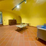 Rent 3 bedroom apartment of 130 m² in Naples