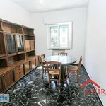 Rent 4 bedroom apartment of 98 m² in Genoa