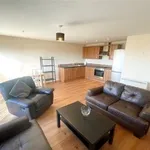 Rent 2 bedroom flat in Glasgow  South